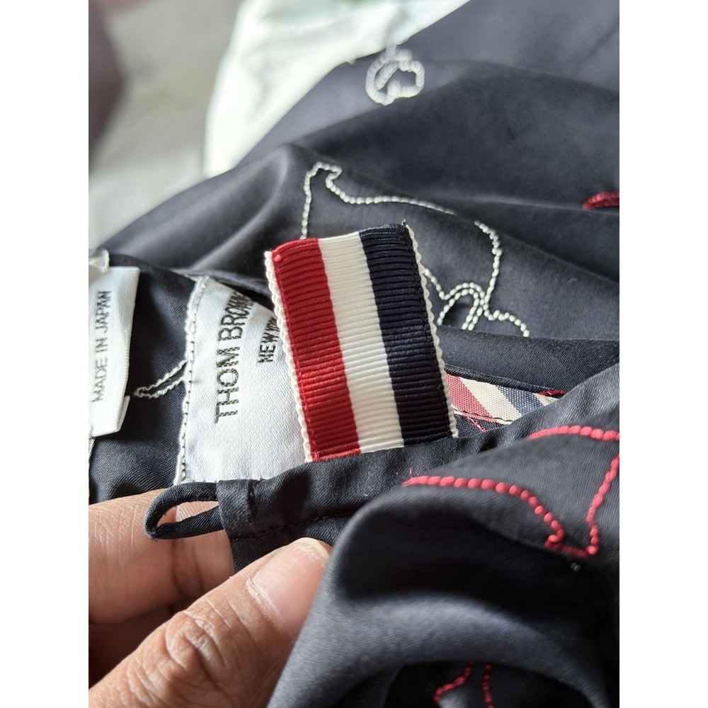 Thom Browne Hector Dachshund Embroidered Blouse Top Navy Made Japan Size 1 - Picture 9 of 12